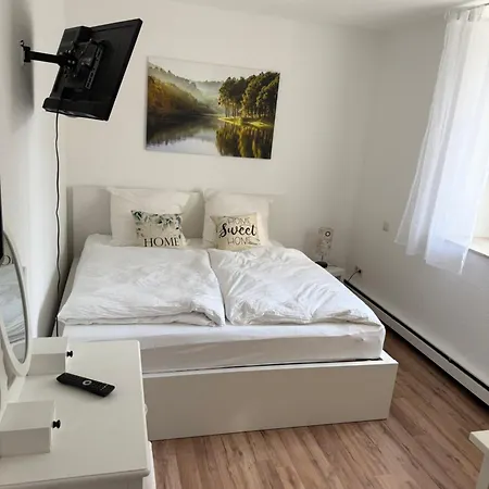 Апартаменты Wohnen Am Reiterhof, 50 Qm, Mit Gartennutzung Хаген