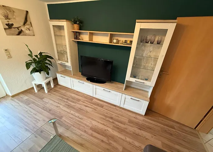 Wohnen Am Reiterhof, 50 Qm, Mit Gartennutzung Appartement *