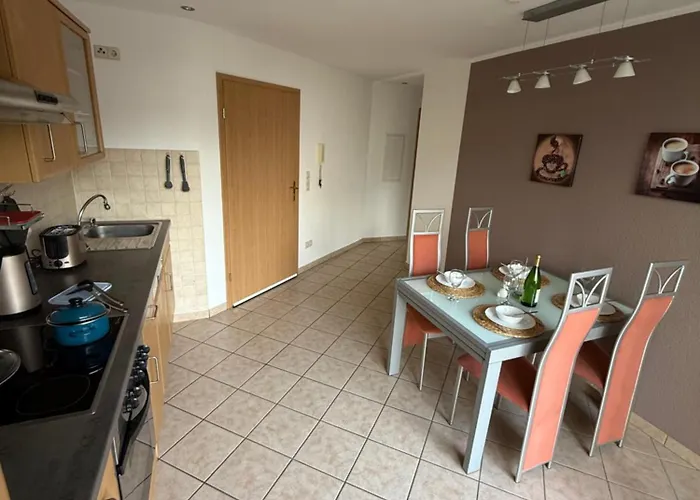 Wohnen Am Reiterhof, 50 Qm, Mit Gartennutzung *